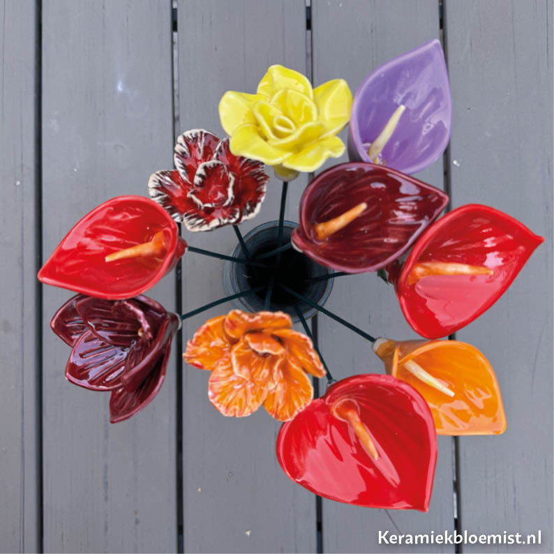 keramiekbloemist-bloemen-van-keramiek-lucky-lasties-2 Lucky Lasties - 2 - Afbeelding 1