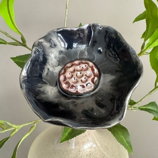 keramiekbloemist_papaver_zwart Papaver Zwart - Afbeelding 1