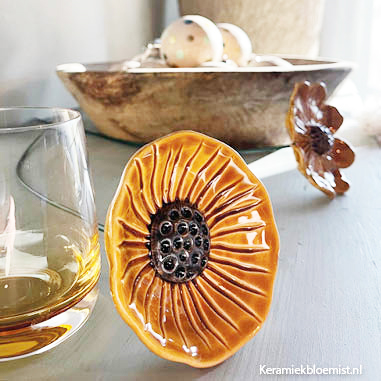 papaver_ribello_oker_keramiekbloemist_sfeer